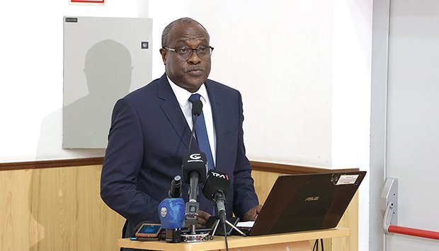 Director-geral do IRDP revela dados da vitalidade do mercado dos derivados do petróleo © Fotografia por: DR