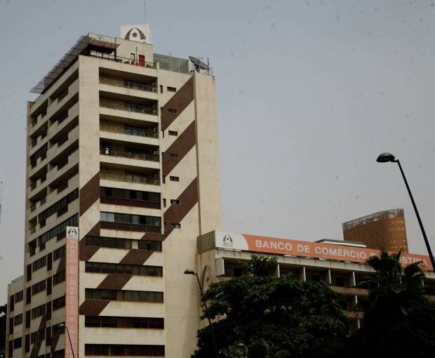 Sede do Banco de Comércio e Indústria (BCI) em Angola após multa de Kz 330,4 milhões aplicada pelo BNA por violações às normas de combate ao branqueamento de capitais