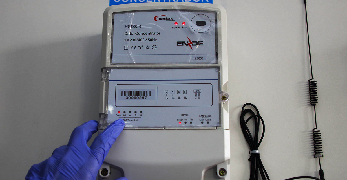 ENDE Avança com Contadores Inteligentes para Grandes Consumidores