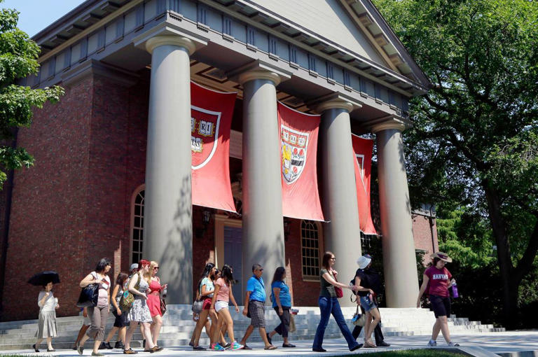 Harvard Ganha Batalha Judicial Contra Restrições a Estudantes Internacionais