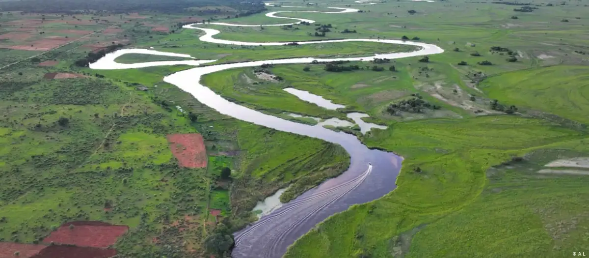 PR autoriza ANPG a contratar serviços de gestão para exploração petrolífera na Bacia de Etosha/Okavango por 584,6 milhões de dólares