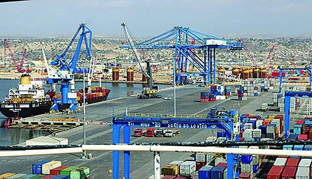 Empresas portuárias do Namibe, Lobito e Luanda têm novos administradores