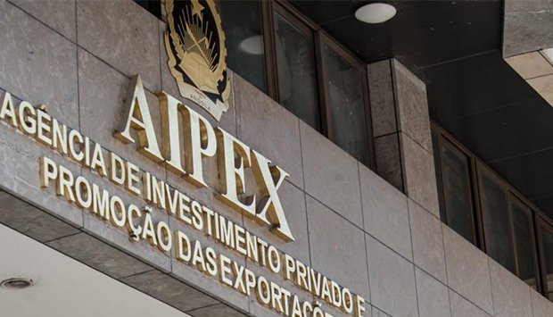 Governo investe 9,5 mil milhões Kz em obras e novo mobiliário para a AIPEX