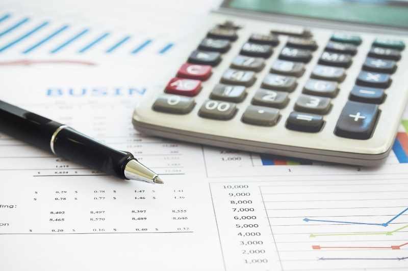 Angola gasta 11,3 milhões USD em consultoria para gestão da dívida pública em dois meses