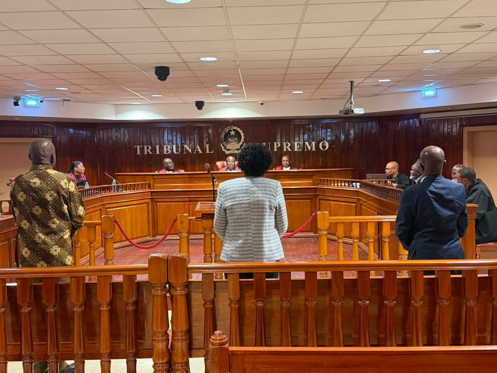 Tribunal Supremo condena ex-ministra das Pescas a três anos de prisão com pena suspensa e ordena restituição de 34 milhões de kwanzas ao Estado